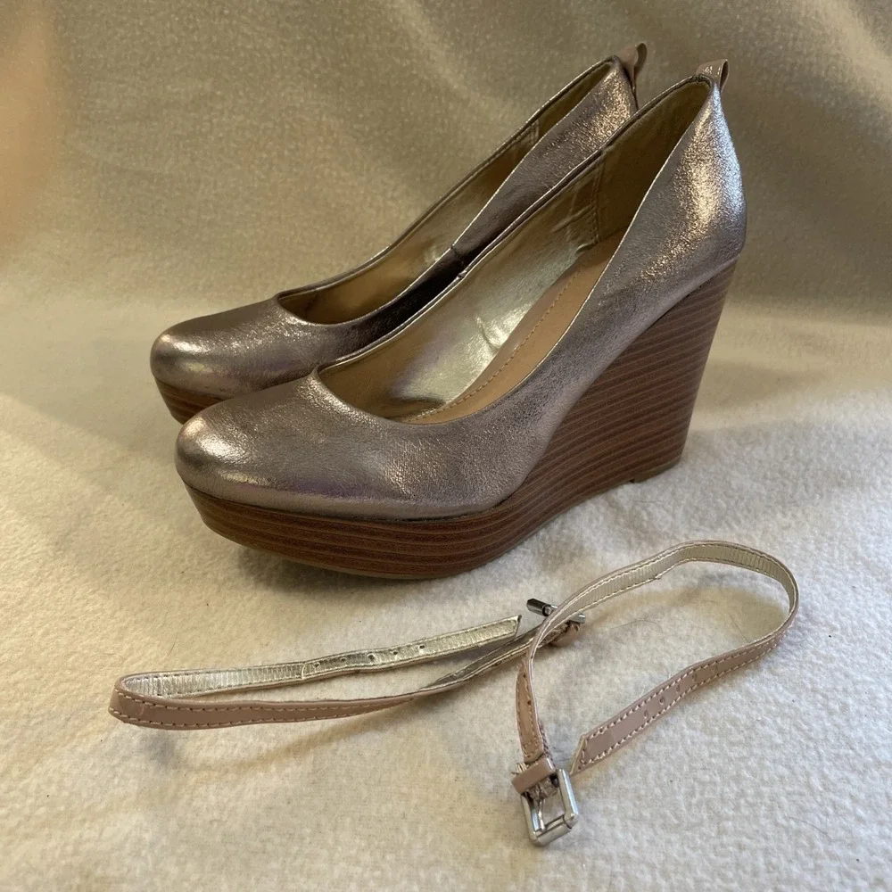 Womens Sz 6 R2  Pewter Metallic LARISA Wedge Platform Shoes Detachable Strap NEW